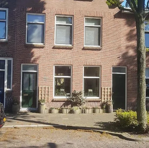 Pension Schravendijkplein Vlaardingen photo