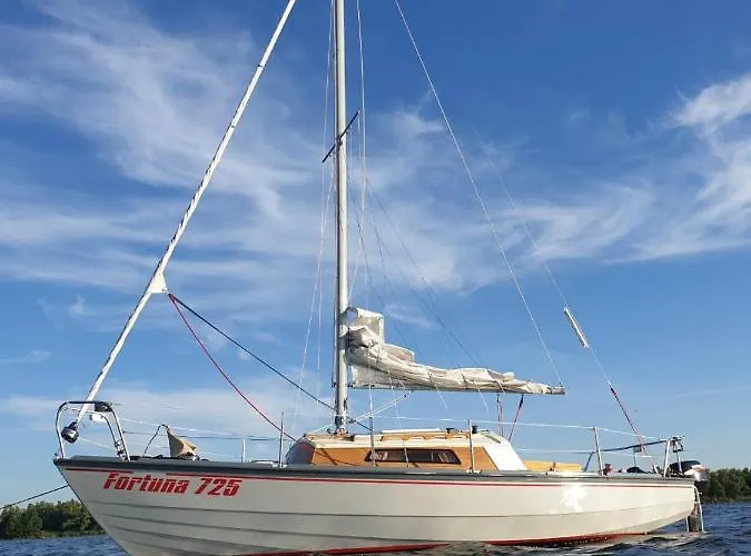 Sailboat Waarschip Fortuna 725 photo