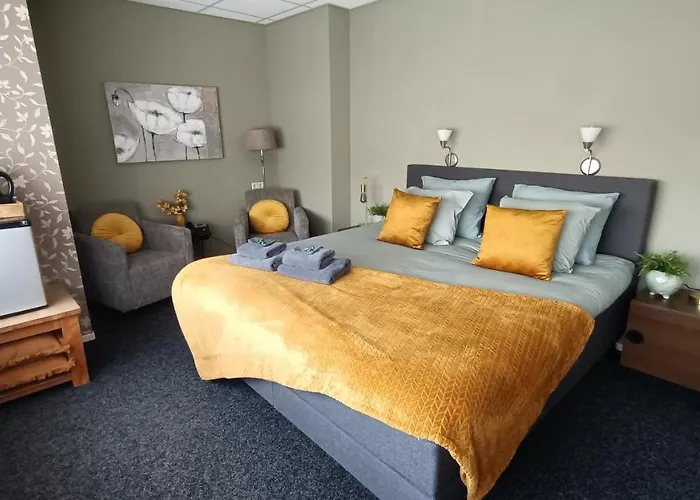 Hotel Rozenburg photo