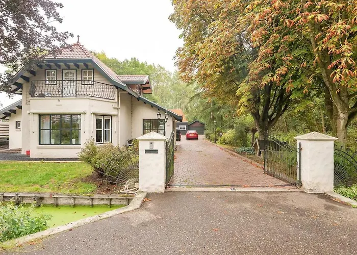 Charming Holiday Home In Poortugaal With Garden photo
