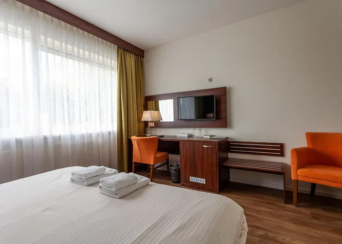 Atlas Hotel Holiday Spijkenisse photo