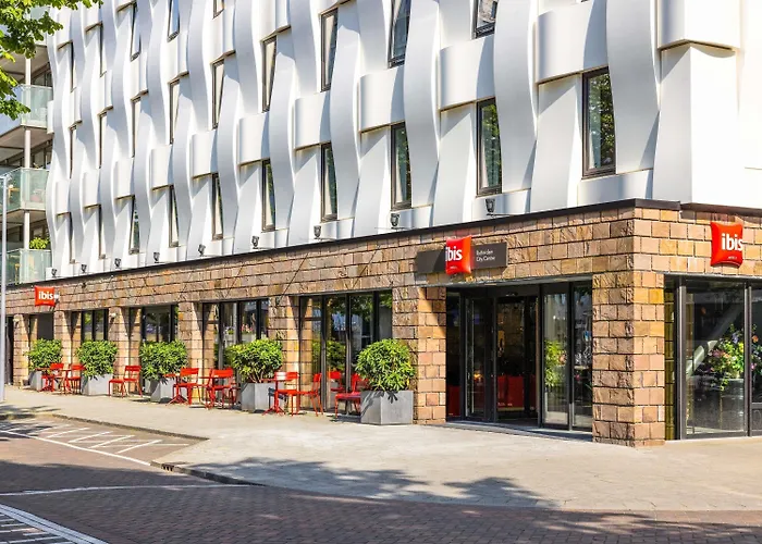 Ibis Rotterdam City Centre photo