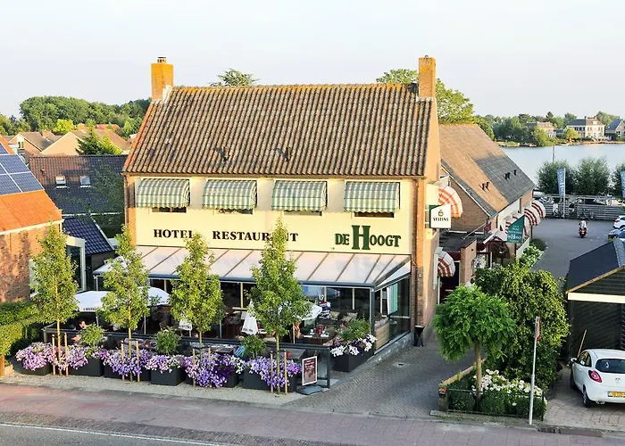 Hotel Restaurant De Hoogt Maasdam photo